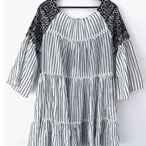 FREE PEOPLE Lola embroidered Medium black and white tie back flowy short dress